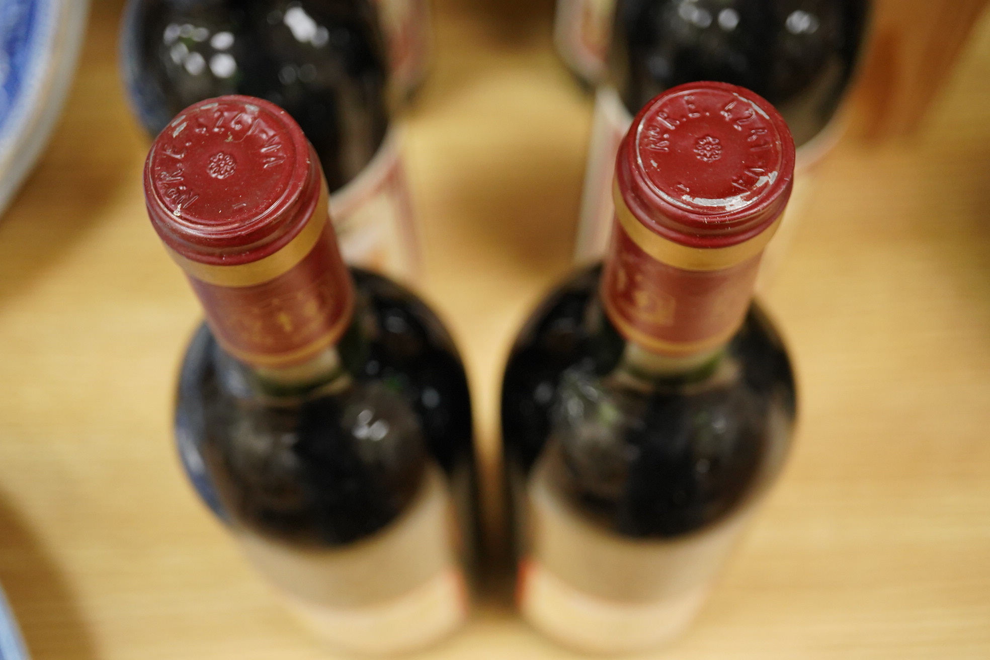 Twelve bottles of Vina del Val Reserva, 1984.